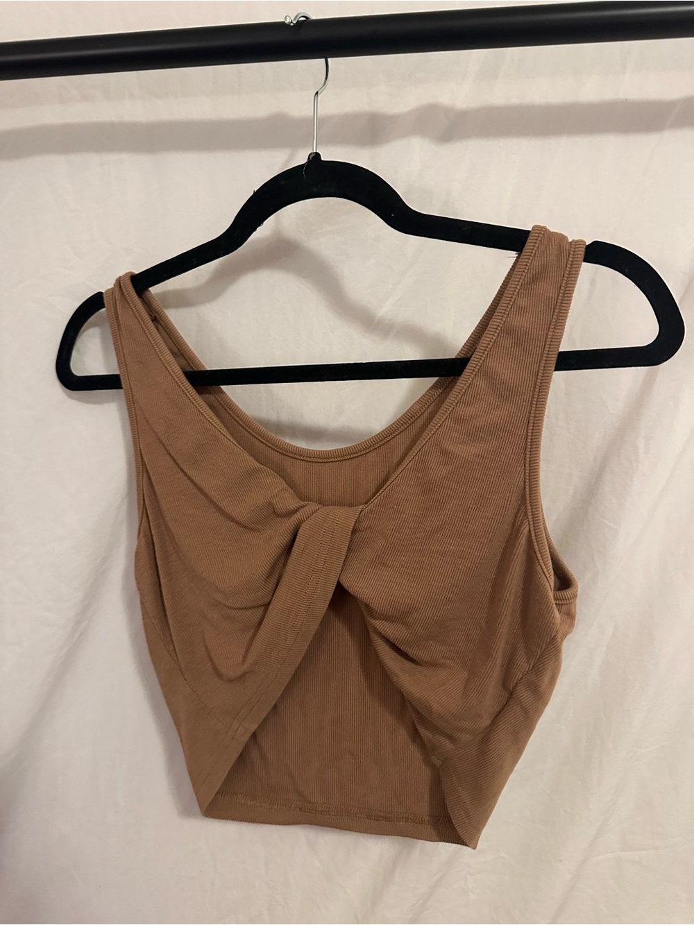 Women’s Twist-Front Tank Top in Camel